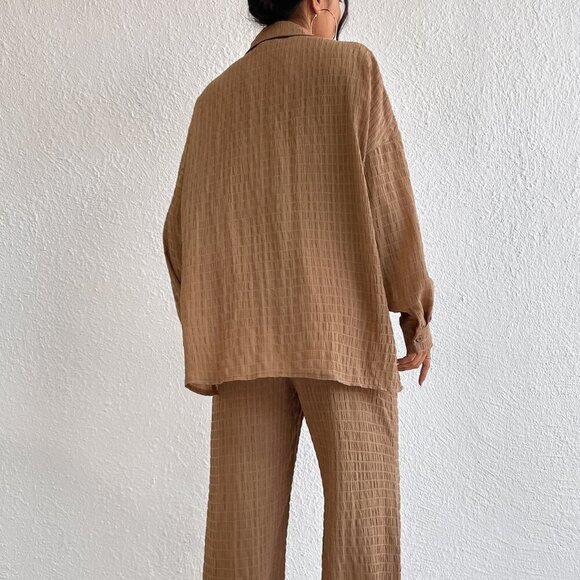 Brown Casual Women's Solid Drop Shoulder Shirt & Wide Leg Pants - Picture 3 of 6